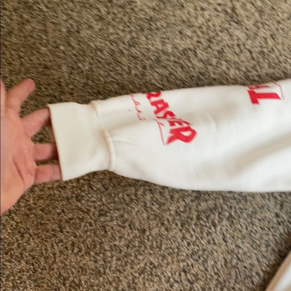Large white Thrasher hoodie limited edition!! - Picture 2 of 5